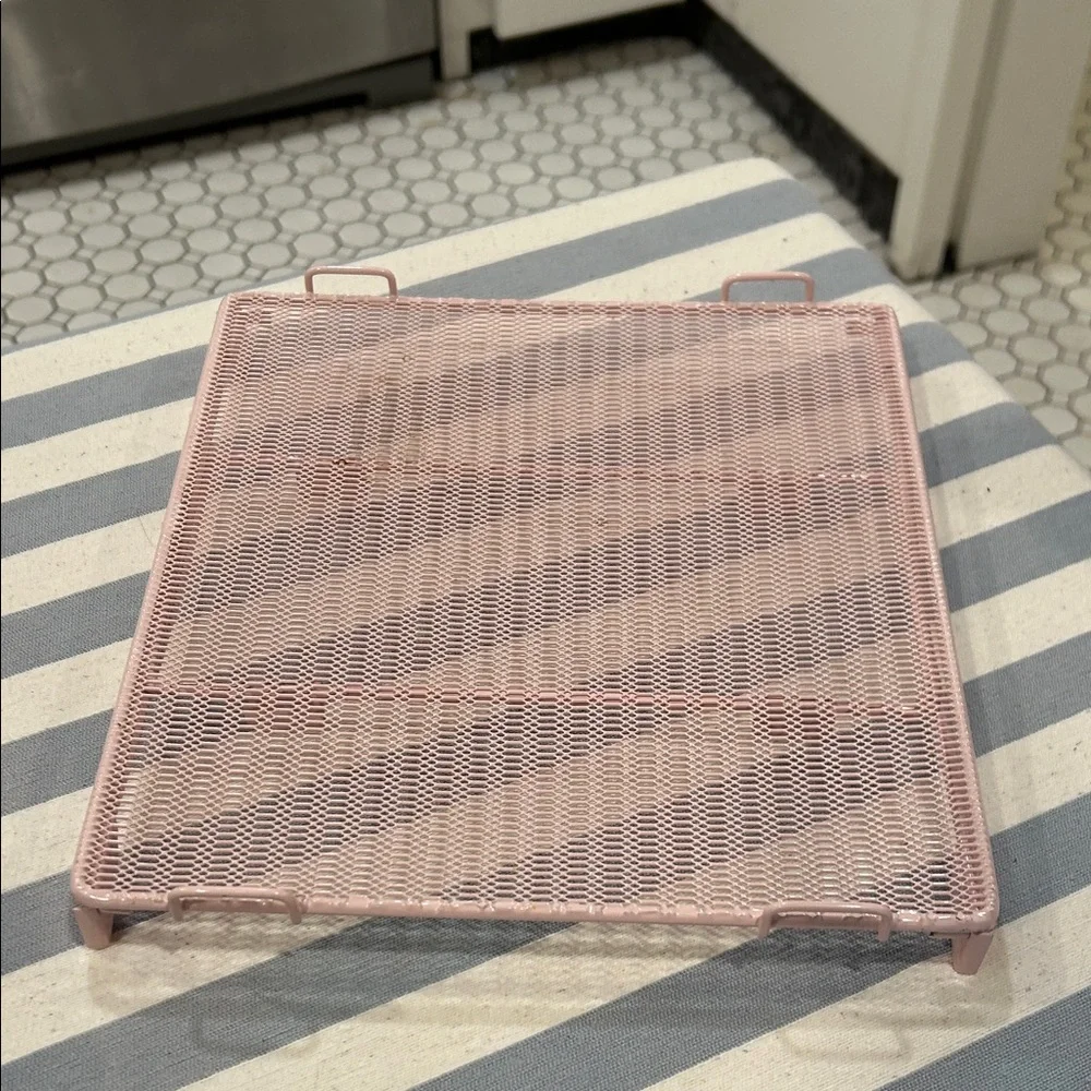 Pink Metal Storage Rack - Picture 6 of 6